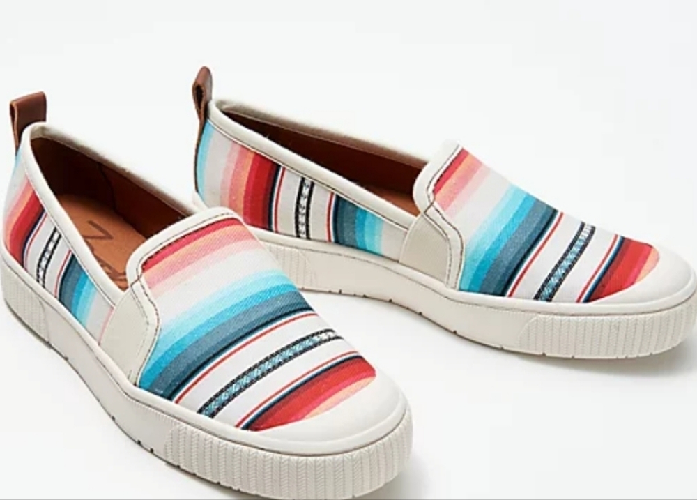 NWT NIB Zodiac Ciara Slip On Aztec Stripe Sneakers Shoes sz 7.5